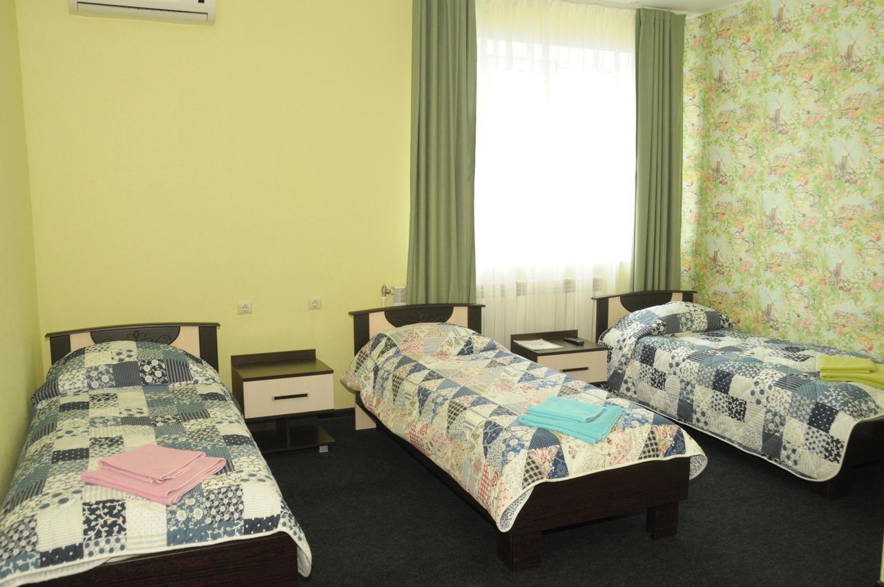 Small Hotel Смоленск Экстерьер фото